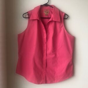 NWOT gold label investments sleeveless top